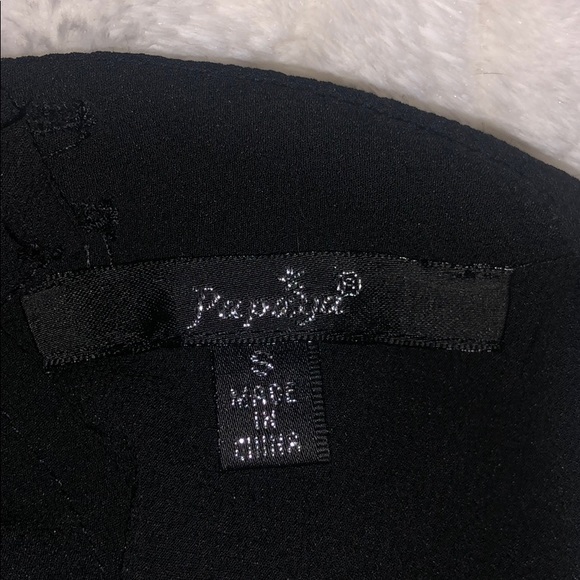 Black flowy top from papaya - Picture 3 of 3
